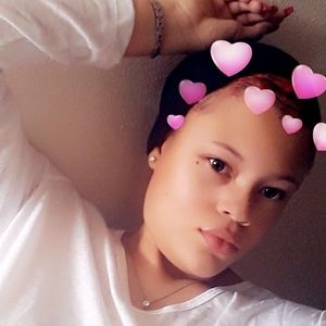 Meet your Posher, Shanise